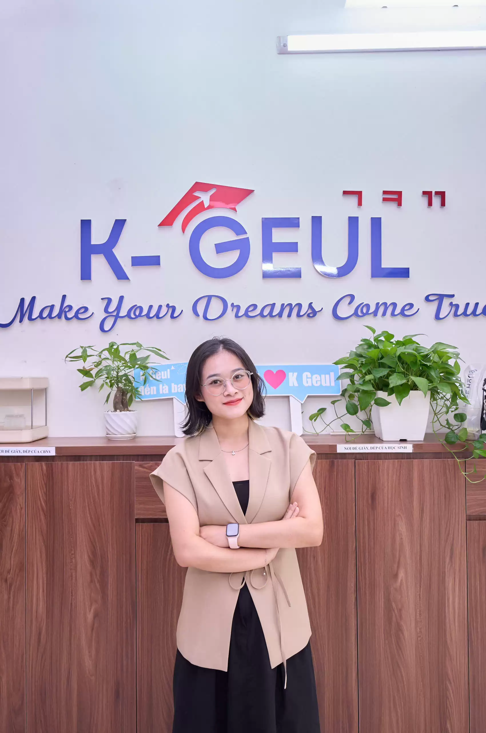 Du học KG 68 Linh Chi - Chuyên viên tư vấn tại K -Geul