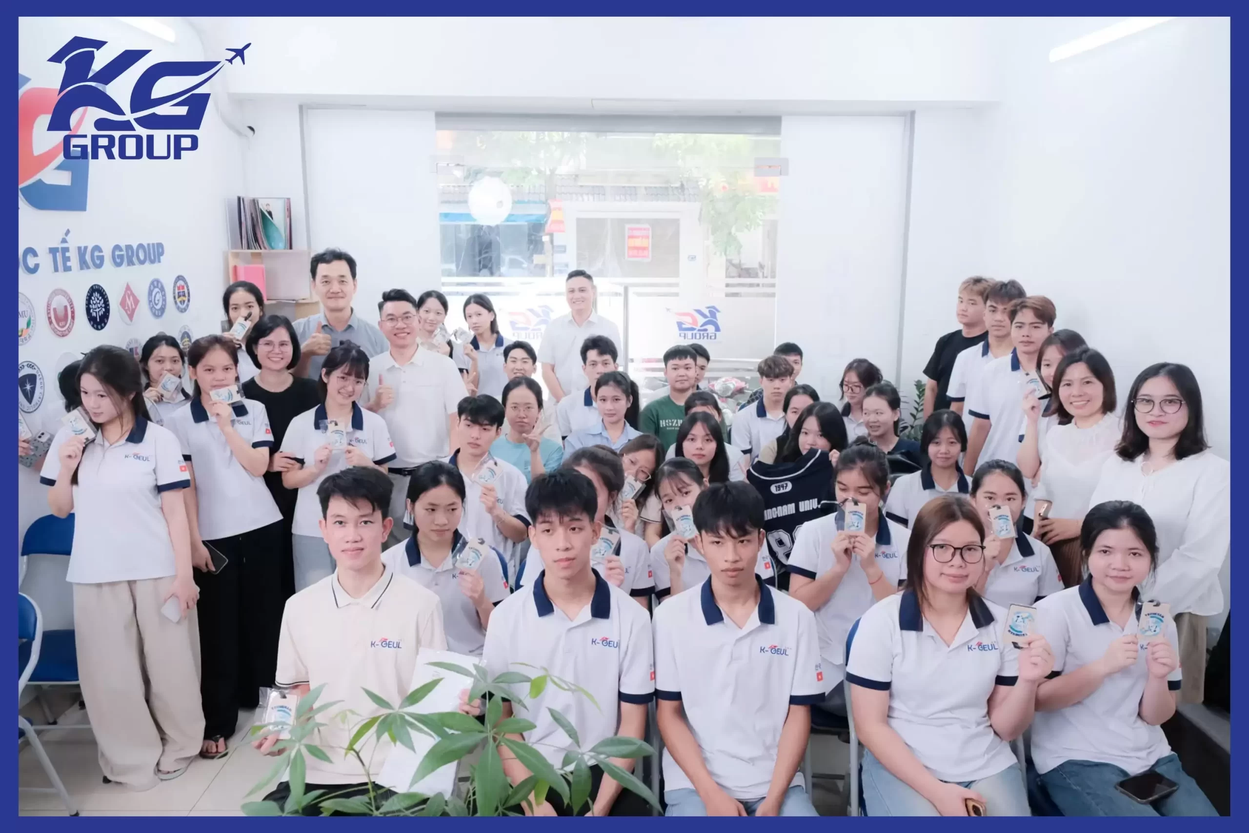 Hồ sơ du học Hàn Quốc gồm những gì? Danh sách giấy tờ cần chuẩn bị 3 Hồ sơ du học Hàn Quốc gồm những gì? Danh sách giấy tờ cần chuẩn bị